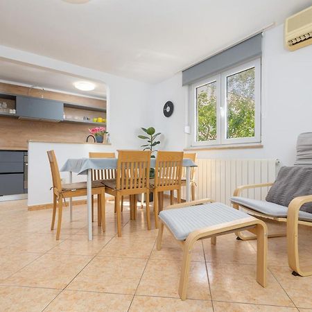 Apartment Dragonja Pula Eksteriør billede
