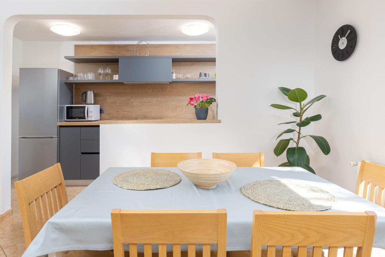 Apartment Dragonja Pula Eksteriør billede